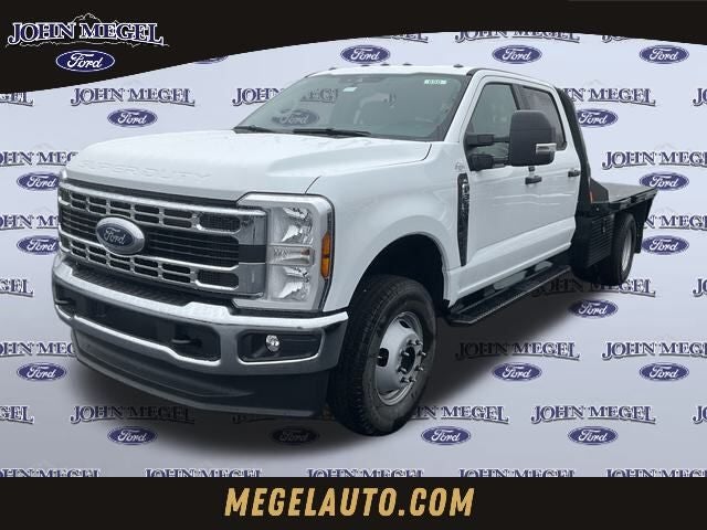 2026 Ford F-350SD XL DRW Flatbed in Oxford White — front three-quarter view