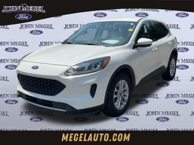 2020 Ford Escape SE in White Metallic — front three-quarter view