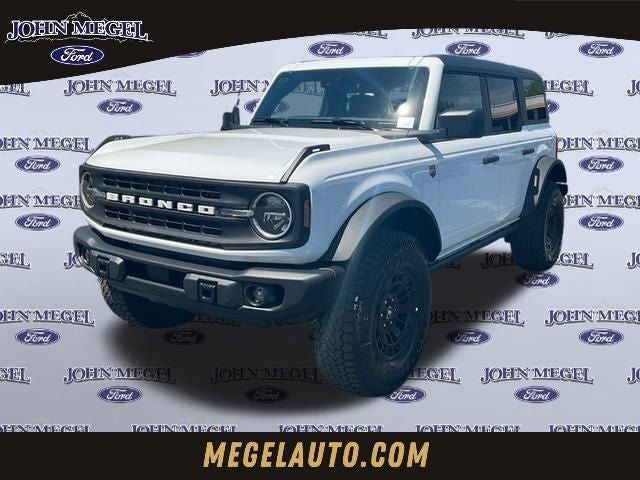 2026 Ford Bronco Big Bend in Oxford White — front three-quarter view