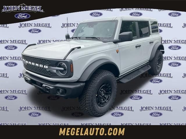 2026 Ford Bronco Badlands in Avalanche — front three-quarter view