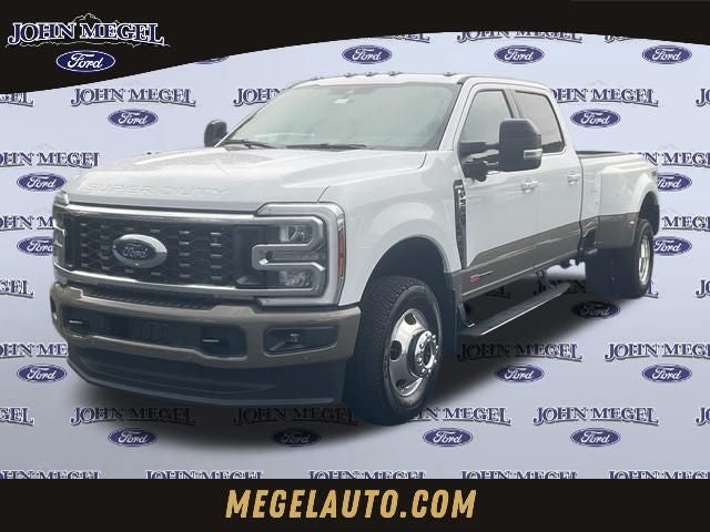 2026 Ford F-350SD King Ranch DRW in Oxford White — front three-quarter view
