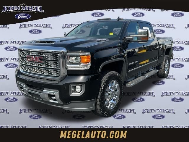 2018 GMC Sierra 2500HD Denali in Onyx Black — front three-quarter view