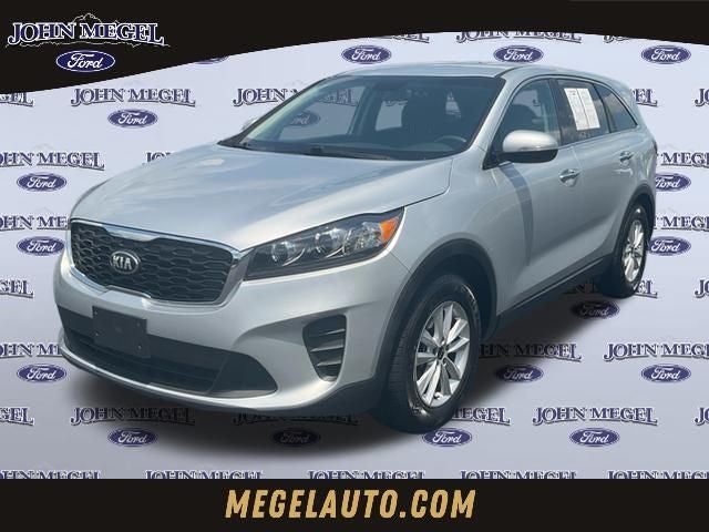 2020 Kia Sorento LX in Sparkling Silver — front three-quarter view